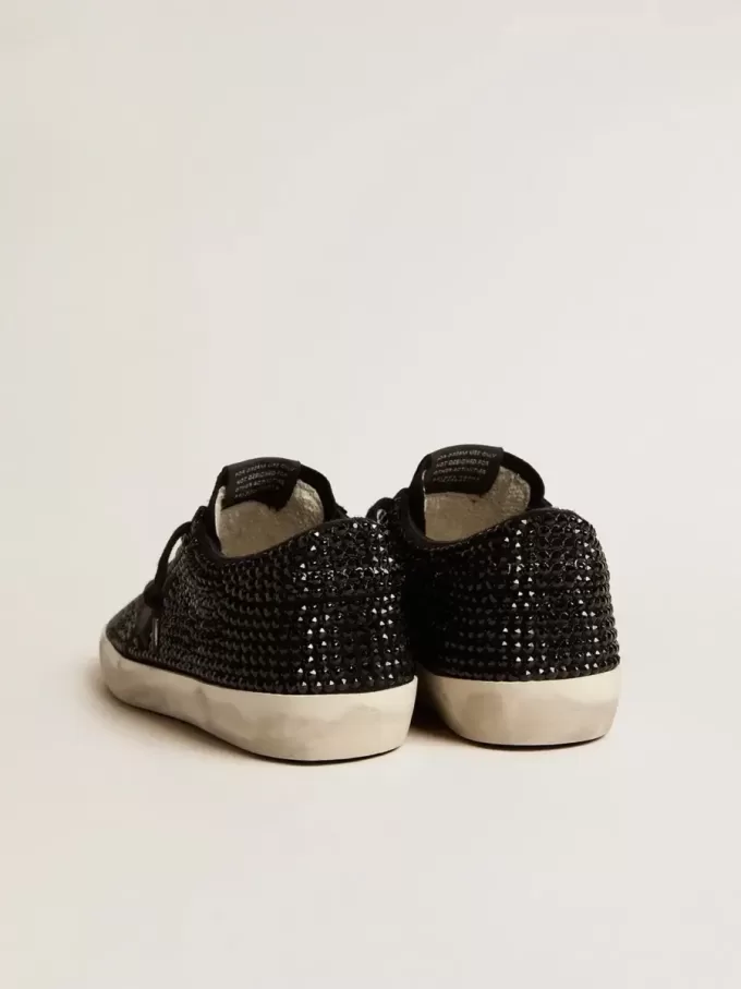 Super-Star din piele de căprioară neagră cu cristale Swarovski și stea din piele de căprioară neagră Super-Star din piele de căprioară neagră cu cristale Swarovski și stea din piele de căprioară neagră