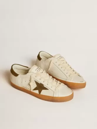 Super-Star LTD pentru bărbați, cu stea și călcâi din nubuc verde militar Super-Star LTD pentru bărbați, cu stea și călcâi din nubuc verde militar
