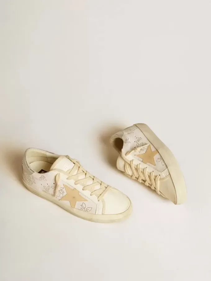 Super-Star LTD pentru femei, cu cristale Swarovski și stea din piele gri fumurie Super-Star LTD pentru femei, cu cristale Swarovski și stea din piele gri fumurie