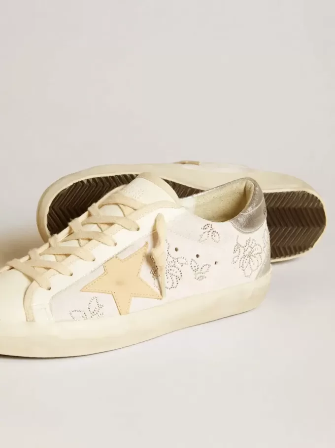 Super-Star LTD pentru femei, cu cristale Swarovski și stea din piele gri fumurie Super-Star LTD pentru femei, cu cristale Swarovski și stea din piele gri fumurie