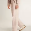 Super-Star LTD pentru femei, cu stea din nubuc verde militar și bandă la călcâi Super-Star LTD pentru femei, cu stea din nubuc verde militar și bandă la călcâi