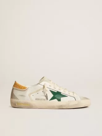 Super-Star pentru bărbați, cu stea din piele de căprioară verde și călcâi din piele cu imprimeu crocodil galben Super-Star pentru bărbați, cu stea din piele de căprioară verde și călcâi din piele cu imprimeu crocodil galben