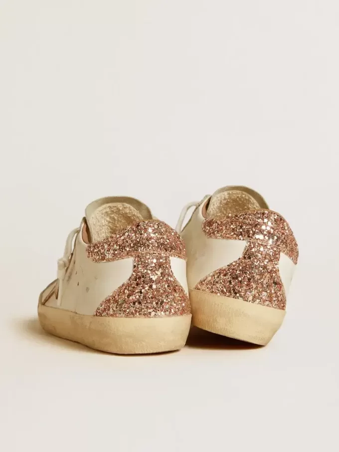 Super-Star pentru femei, cu stea din piele nude și călcâi cu glitter auriu Super-Star pentru femei, cu stea din piele nude și călcâi cu glitter auriu