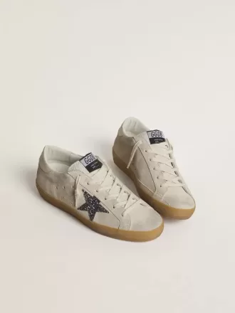 Super-Star pentru femei din piele de căprioară gri gheață, cu stea argintie strălucitoare și călcâi din piele Super-Star pentru femei din piele de căprioară gri gheață, cu stea argintie strălucitoare și călcâi din piele