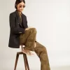 Super-Star pentru femei din piele de căprioară roz pudrată cu stea din piele crem Super-Star pentru femei din piele de căprioară roz pudrată cu stea din piele crem