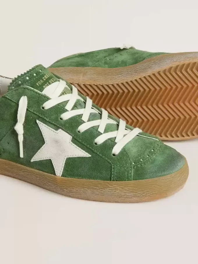 Super-Star pentru femei din piele de căprioară verde cu stea albă Super-Star pentru femei din piele de căprioară verde cu stea albă