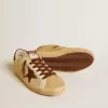 Super-Star pentru femei din piele de ponei bej cu stea și călcâi din piele de căprioară maro Super-Star pentru femei din piele de ponei bej cu stea și călcâi din piele de căprioară maro