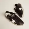 Super-Star pentru femei din piele neagră cu stea și călcâi din piele albă Super-Star pentru femei din piele neagră cu stea și călcâi din piele albă