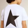 Tricou alb cu logo și stea negre contrastante Tricou alb cu logo și stea negre contrastante
