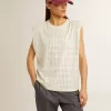 Tricou alb fără mâneci, îmbătrânit, împodobit cu cristale Tricou alb fără mâneci, îmbătrânit, împodobit cu cristale