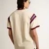 Tricou alb pentru bărbați, cu inscripție burgund pe față Tricou alb pentru bărbați, cu inscripție burgund pe față