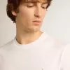 Tricou alb pentru bărbați, cu stea argintie strălucitoare pe partea din față Tricou alb pentru bărbați, cu stea argintie strălucitoare pe partea din față