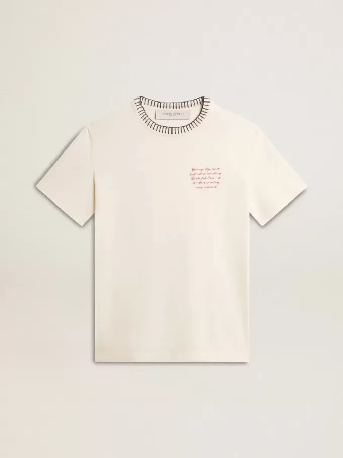 Tricou alb pentru femei din bumbac îmbătrânit, cu broderie manuală Tricou alb pentru femei din bumbac îmbătrânit, cu broderie manuală