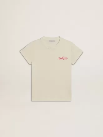 Tricou din bumbac pentru fete, de culoare albă uzată, cu broderie roșie pe piept
