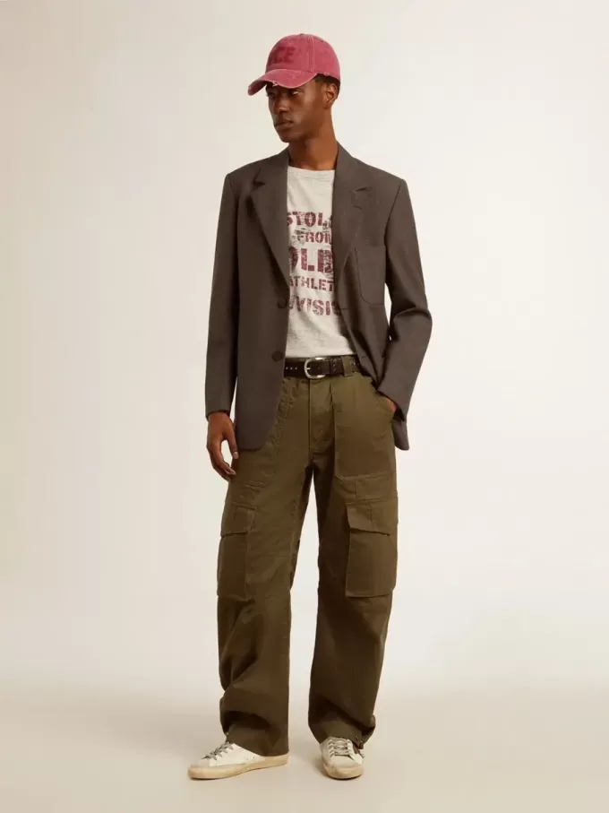 Tricou gri din bumbac pentru bărbați, cu imprimeu vintage pe partea din față Tricou gri din bumbac pentru bărbați, cu imprimeu vintage pe partea din față