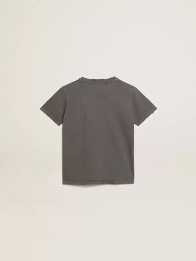 Tricou pentru băieți, de culoare gri, cu finisaj uzat Tricou pentru băieți, de culoare gri, cu finisaj uzat