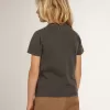 Tricou pentru băieți, de culoare gri, cu finisaj uzat Tricou pentru băieți, de culoare gri, cu finisaj uzat