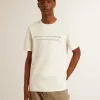 Tricou pentru bărbați din bumbac alb învechit, cu imprimeu și broderie Tricou pentru bărbați din bumbac alb învechit, cu imprimeu și broderie