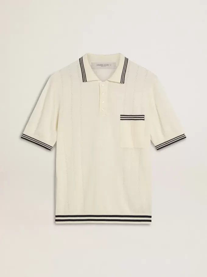 Tricou polo pentru bărbați, de culoare albă uzată, cu nervuri albastre Tricou polo pentru bărbați, de culoare albă uzată, cu nervuri albastre