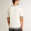 Tricou polo pentru bărbați, de culoare albă uzată, cu nervuri albastre Tricou polo pentru bărbați, de culoare albă uzată, cu nervuri albastre