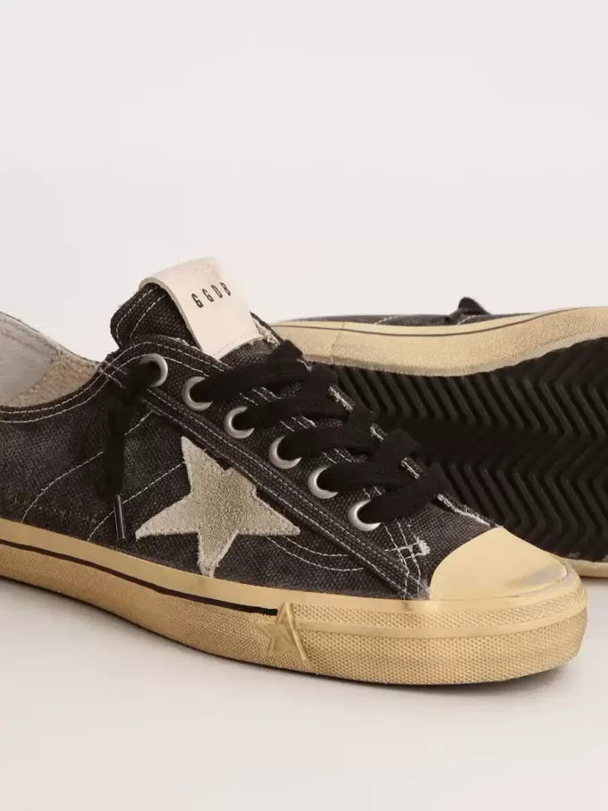 V-Star LTD pentru bărbați, din pânză neagră, cu stea și călcâi gri gheață V-Star LTD pentru bărbați, din pânză neagră, cu stea și călcâi gri gheață