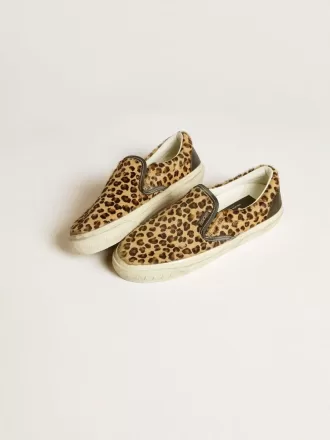 VCE Penstar pentru bărbați, din piele de ponei cu imprimeu leopard și călcâi din piele neagră VCE Penstar pentru bărbați, din piele de ponei cu imprimeu leopard și călcâi din piele neagră