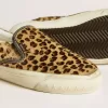 VCE Penstar pentru femei, din piele de ponei cu imprimeu leopard și călcâi din piele neagră VCE Penstar pentru femei, din piele de ponei cu imprimeu leopard și călcâi din piele neagră