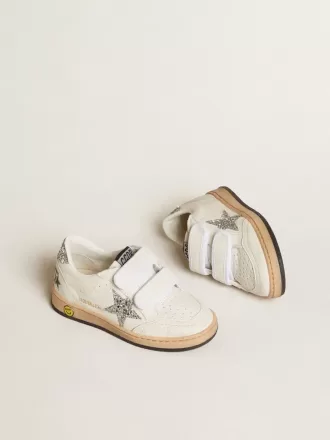Young Ball Star din piele nappa cu stea argintie strălucitoare și bandă la călcâi Young Ball Star din piele nappa cu stea argintie strălucitoare și bandă la călcâi