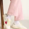Young May cu stea fucsia strălucitoare și călcâi din piele metalică Young May cu stea fucsia strălucitoare și călcâi din piele metalică