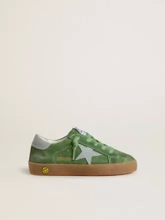 Young Super-Star din piele de căprioară verde cu stea albastră și bandă pe călcâi Young Super-Star din piele de căprioară verde cu stea albastră și bandă pe călcâi